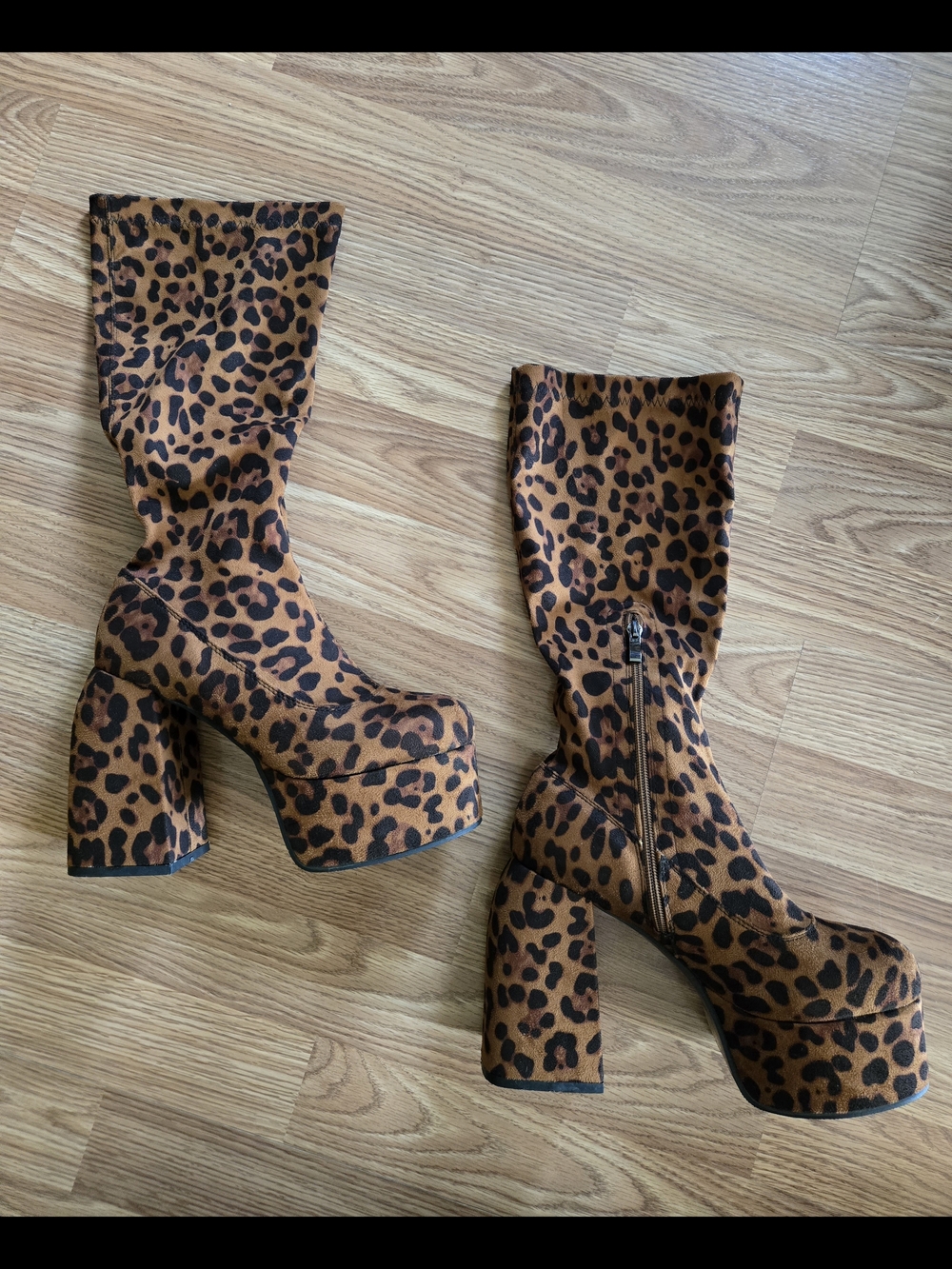 Leopard Print Platform Knee-High Boots - Brown - Picture 4 of 11